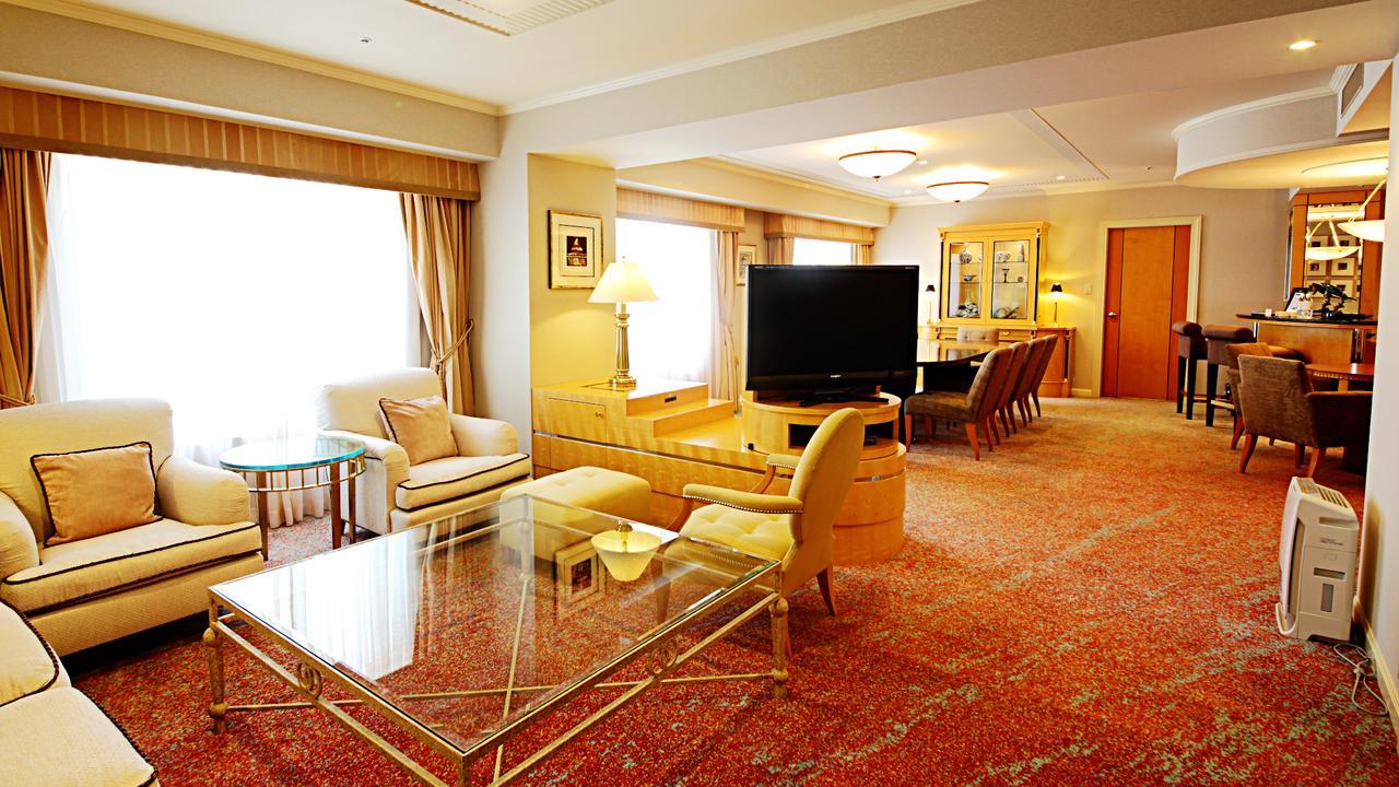 Nikko Asahi Royal 5*